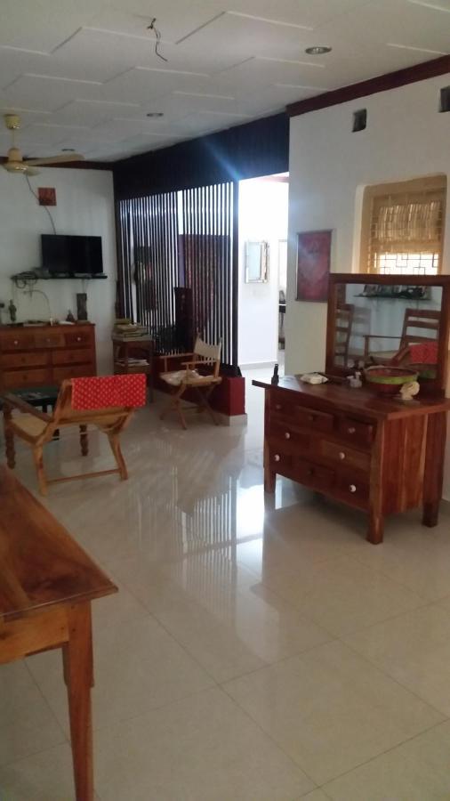 Allens Home Stay Jaffna Eksteriør bilde